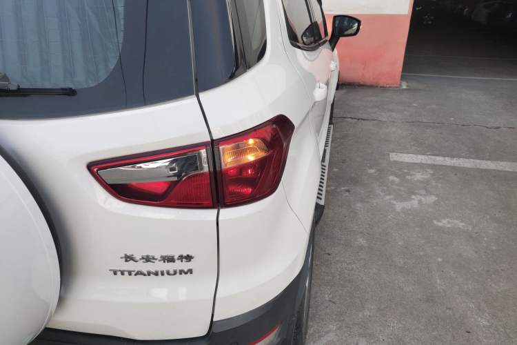 Used Ford EcoSport 2013 1.5L Automatic Prestige Model Right Rear Taillight