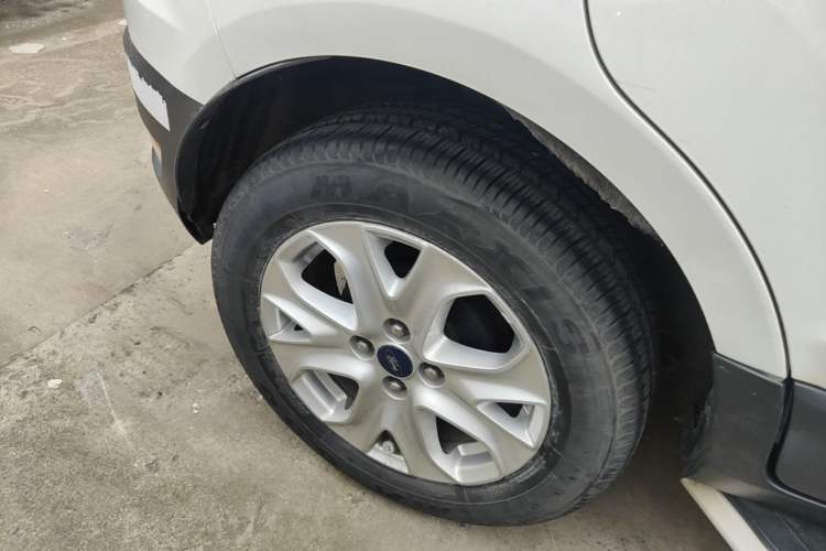 Used Ford EcoSport 2013 1.5L Automatic Fashion Model Right Rear Wheel Hub