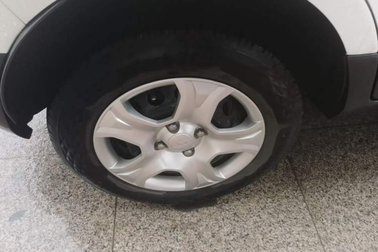 Used Ford EcoSport 2013 1.5L Manual Comfort Model Right Rear Wheel Hub