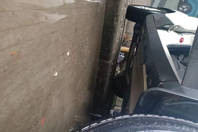 Used Ford EcoSport 2013 1.5L Automatic Prestige Model Right Side Sill
