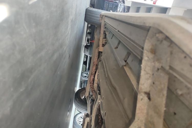 Used Ford EcoSport 2013 1.0L GTDi Manual Luxury Model Right Side Sill
