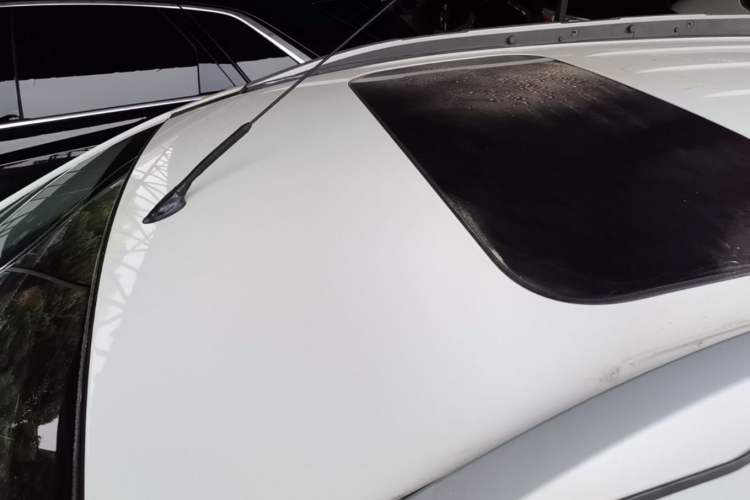 Used Ford EcoSport 2013 1.5L Automatic Prestige Model Roof