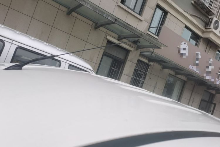 Used Ford EcoSport 2013 1.5L Manual Comfort Model Roof