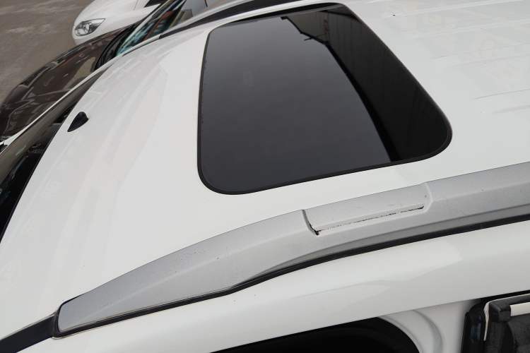 Used Ford EcoSport 2013 1.0L GTDi Manual Luxury Model Roof