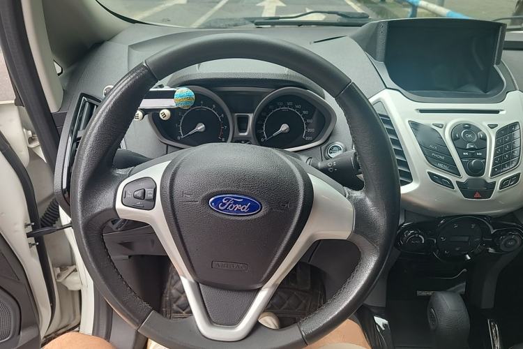Used Ford EcoSport 2013 1.5L Automatic Prestige Model Steering Wheel