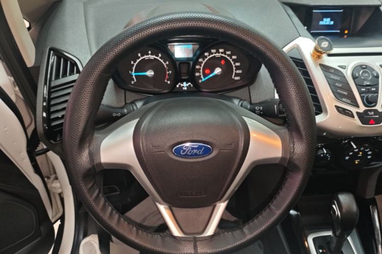 Used Ford EcoSport 2013 1.5L Automatic Fashion Model Steering Wheel