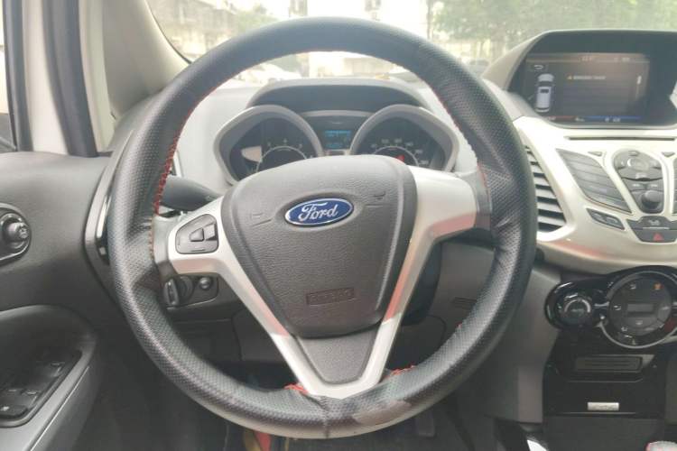 Used Ford EcoSport 2013 1.0L GTDi Manual Luxury Model Steering Wheel