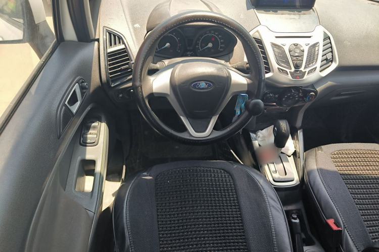 Used Ford EcoSport 2013 1.5L Automatic Fashion Model Steering Wheel