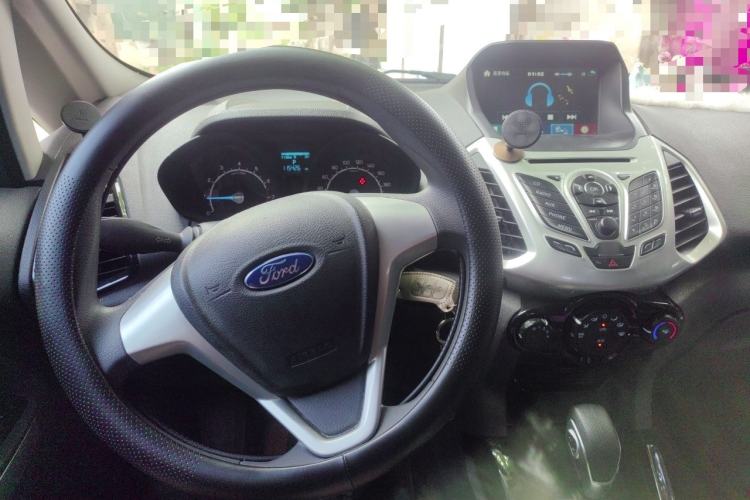 Used Ford EcoSport 2013 1.5L Automatic Fashion Model Steering Wheel