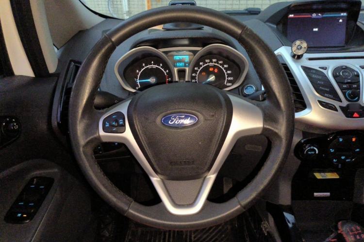 Used Ford EcoSport 2013 1.5L Manual Luxury Model Steering Wheel