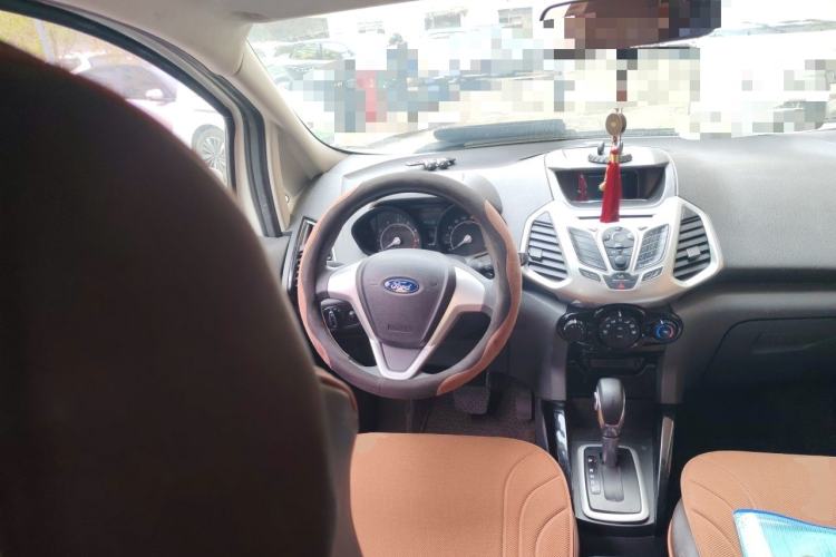 Used Ford EcoSport 2013 1.5L Automatic Fashion Model Steering Wheel