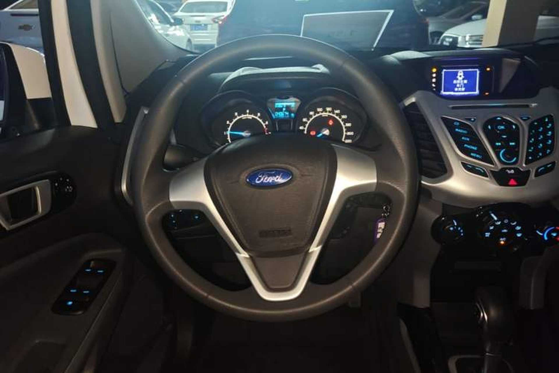 Used Ford EcoSport 2013 1.5L Automatic Fashion Model Steering Wheel