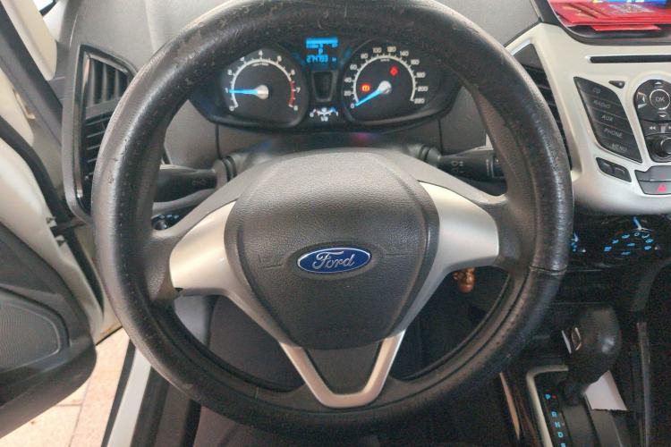 Used Ford EcoSport 2013 1.5L Automatic Fashion Model Steering Wheel