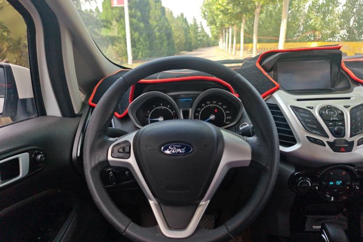 Used Ford EcoSport 2013 1.5L Automatic Prestige Model Steering Wheel