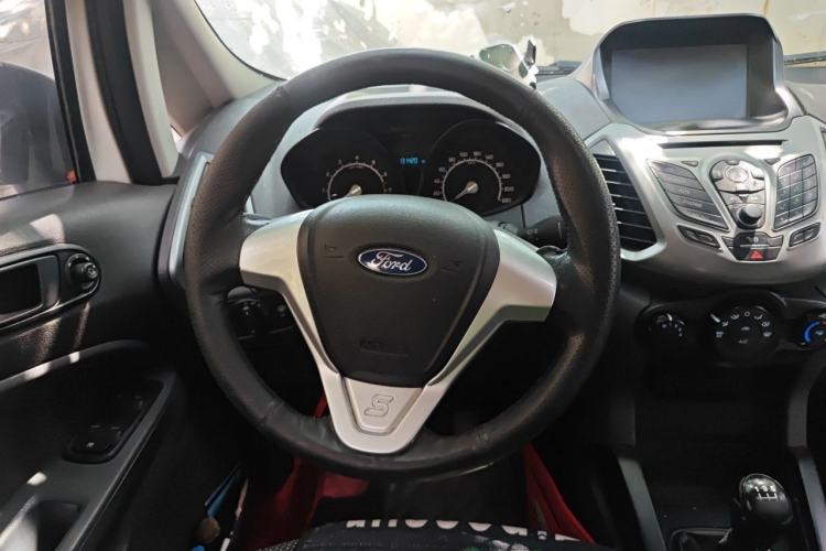 Used Ford EcoSport 2013 1.5L Manual Comfort Model Steering Wheel
