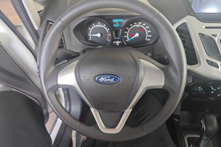 Used Ford EcoSport 2013 1.5L Automatic Fashion Model Steering Wheel