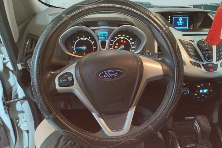 Used Ford EcoSport 2013 1.5L Automatic Prestige Model Steering Wheel
