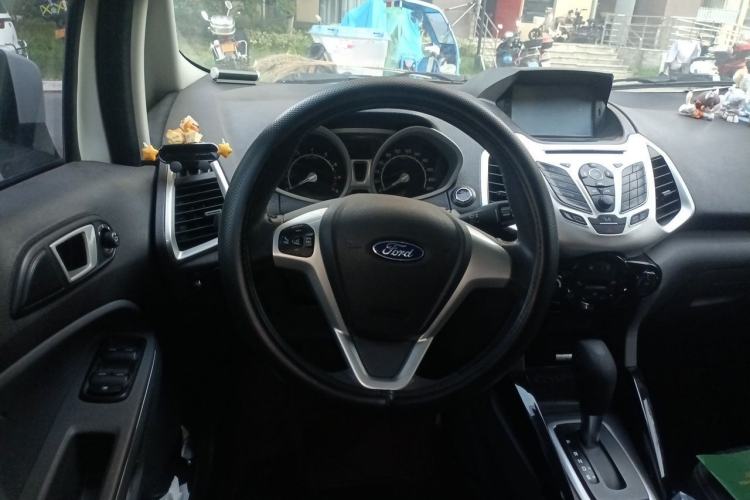 Used Ford EcoSport 2013 1.5L Automatic Prestige Model Steering Wheel