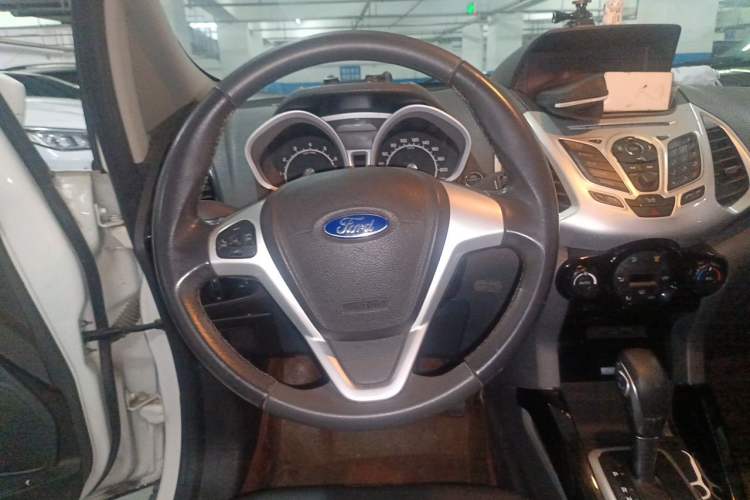 Used Ford EcoSport 2013 1.5L Automatic Prestige Model Steering Wheel