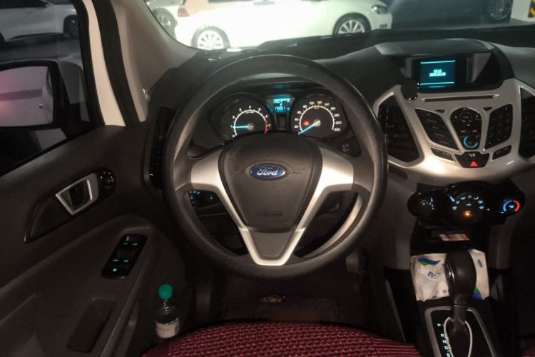 Used Ford EcoSport 2013 1.5L Automatic Fashion Model Steering Wheel