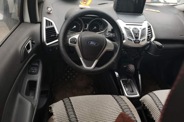 Used Ford EcoSport 2013 1.5L Automatic Prestige Model Steering Wheel