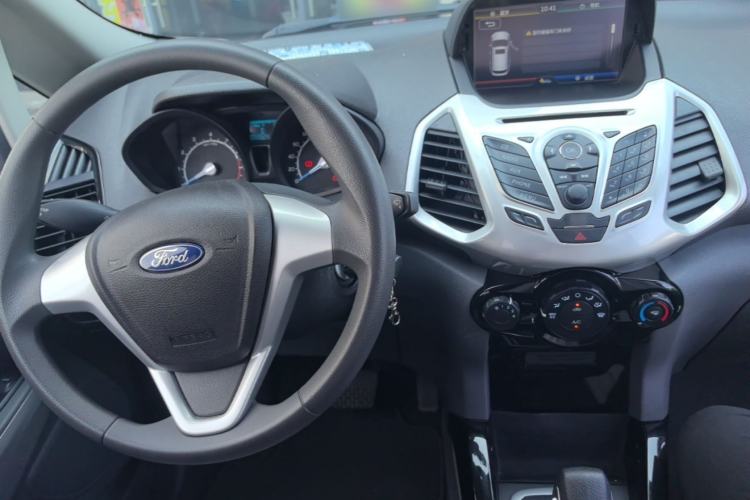 Used Ford EcoSport 2013 1.5L Automatic Fashion Model Steering Wheel