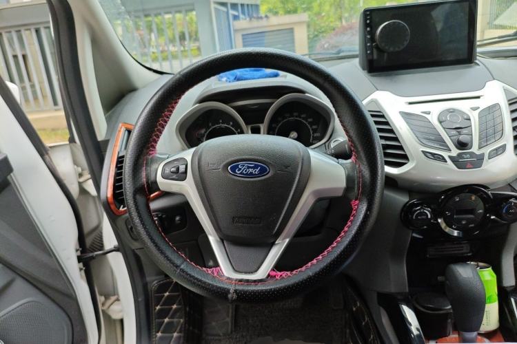 Used Ford EcoSport 2013 1.5L Automatic Prestige Model Steering Wheel