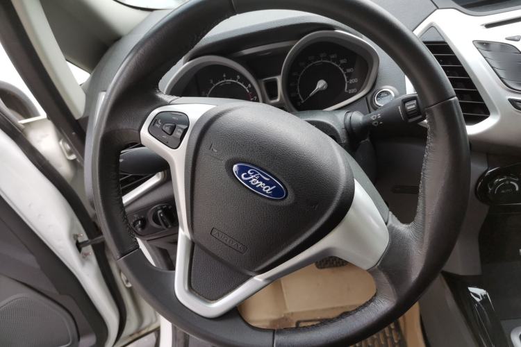 Used Ford EcoSport 2013 1.5L Automatic Prestige Model Steering Wheel