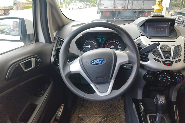 Used Ford EcoSport 2013 1.5L Automatic Fashion Model Steering Wheel