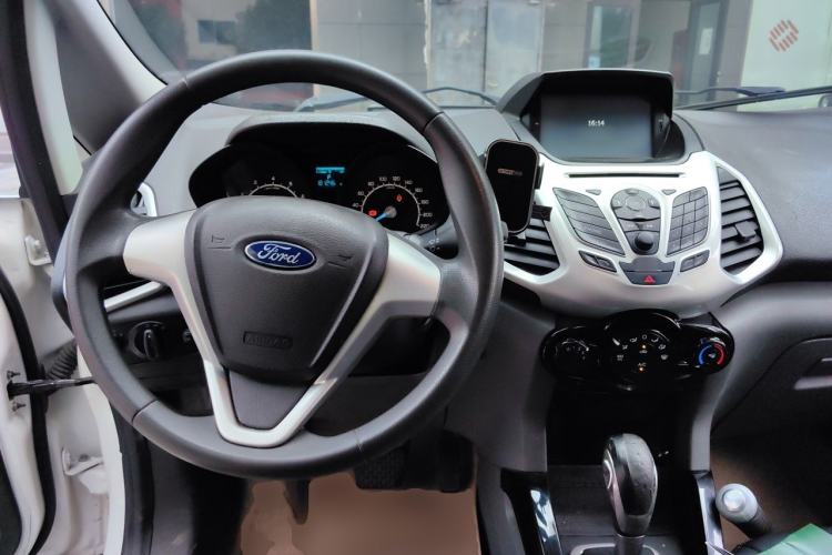 Used Ford EcoSport 2013 1.5L Automatic Fashion Model Steering Wheel