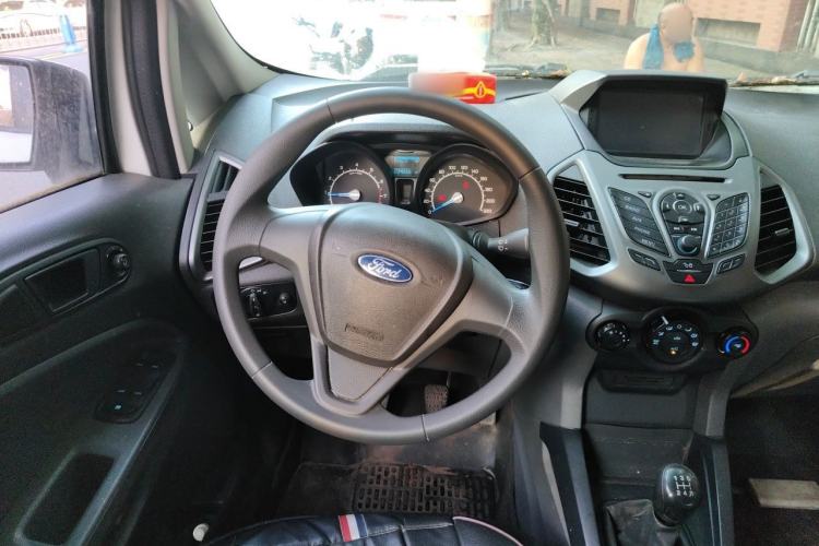 Used Ford EcoSport 2013 1.5L Manual Comfort Model Steering Wheel