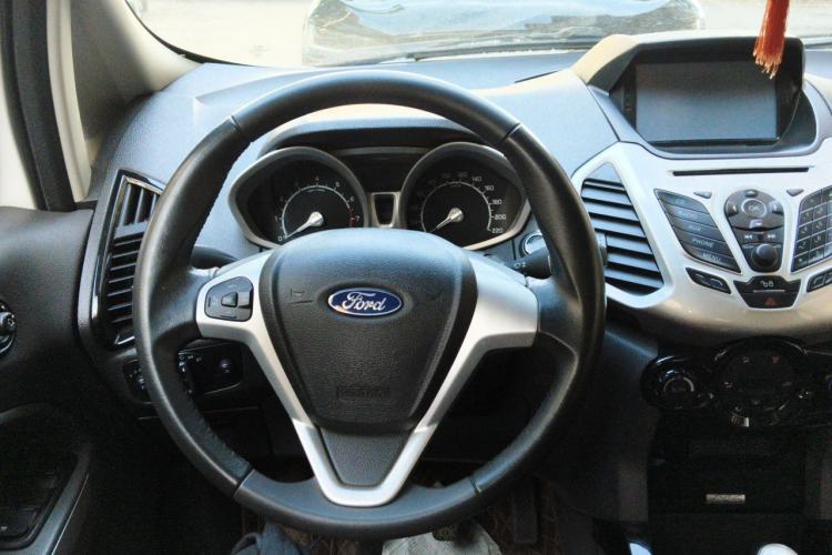 Used Ford EcoSport 2013 1.5L Manual Luxury Model Steering Wheel