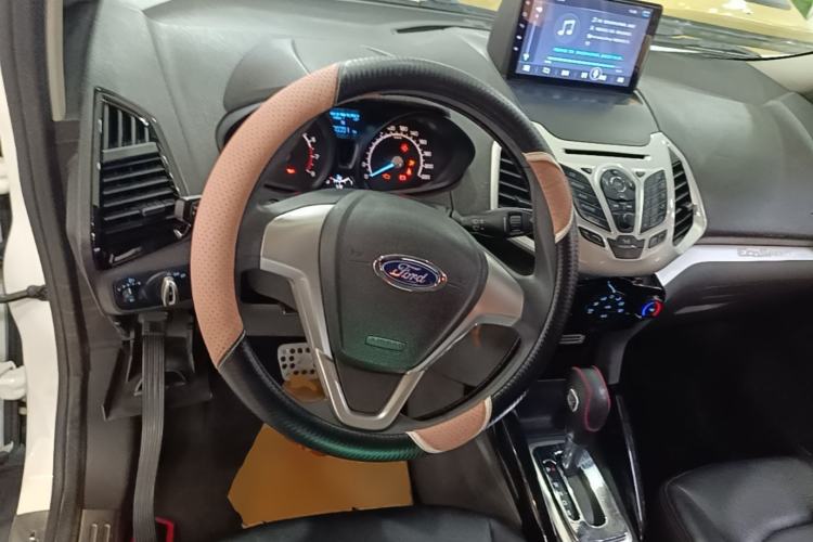 Used Ford EcoSport 2013 1.5L Automatic Fashion Model Steering Wheel