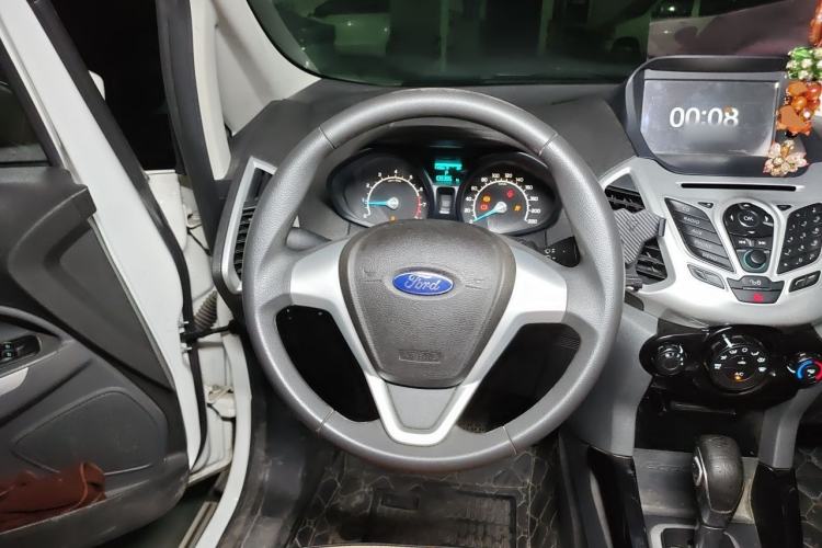 Used Ford EcoSport 2013 1.5L Automatic Fashion Model Steering Wheel