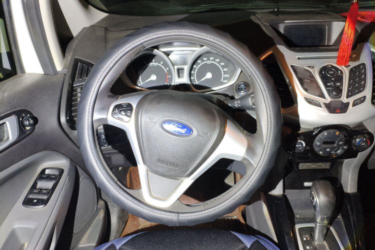 Used Ford EcoSport 2013 1.5L Automatic Prestige Model Steering Wheel