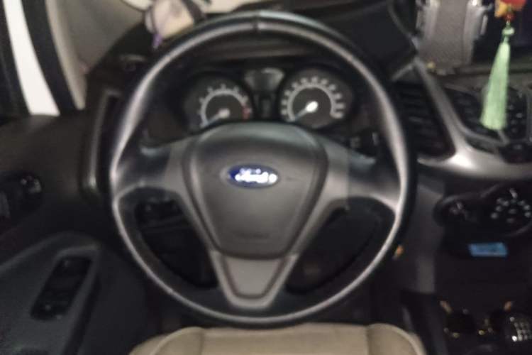 Used Ford EcoSport 2013 1.5L Manual Comfort Model Steering Wheel