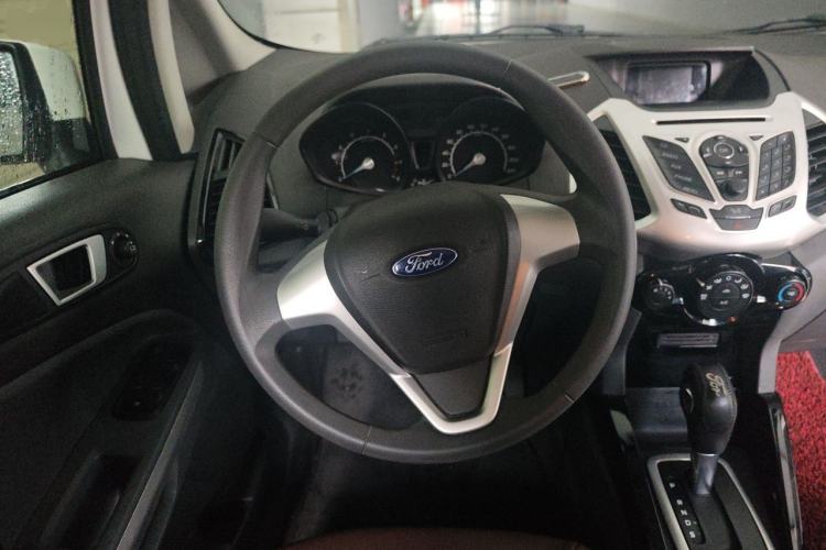Used Ford EcoSport 2013 1.5L Automatic Fashion Model Steering Wheel