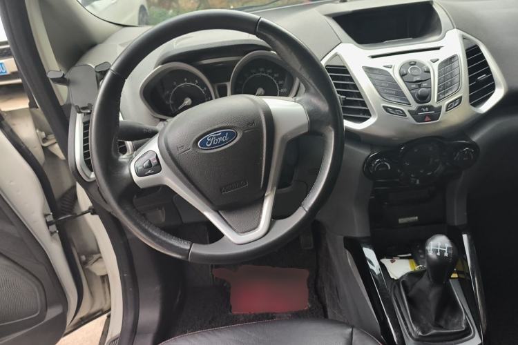 Used Ford EcoSport 2013 1.5L Manual Luxury Model Steering Wheel