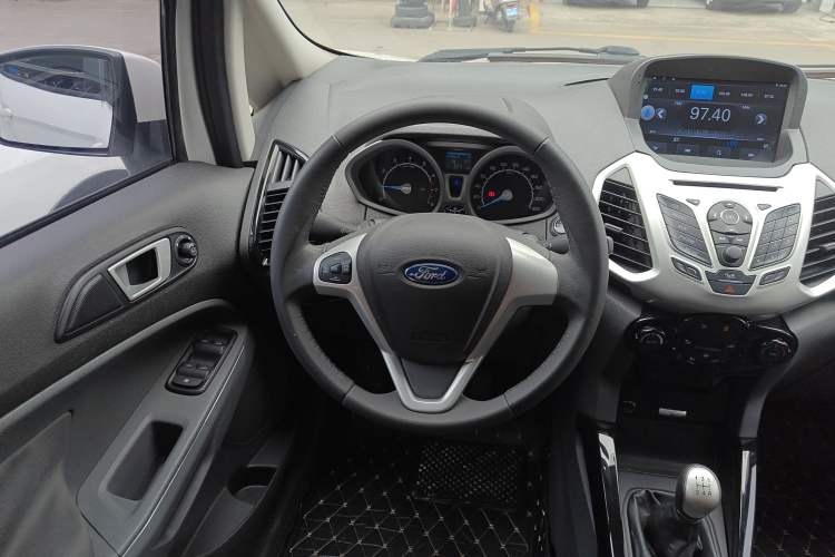 Used Ford EcoSport 2013 1.0L GTDi Manual Luxury Model Steering Wheel