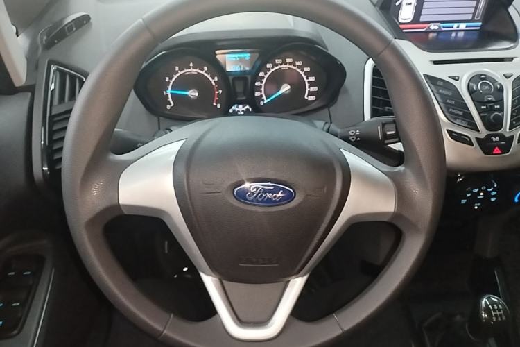 Used Ford EcoSport 2013 1.5L Manual Fashion Model Steering Wheel