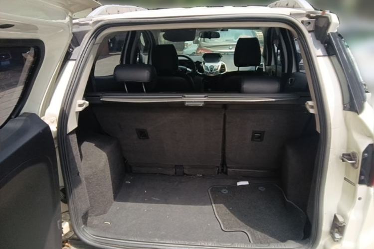 Used Ford EcoSport 2013 1.5L Automatic Prestige Model Trunk
