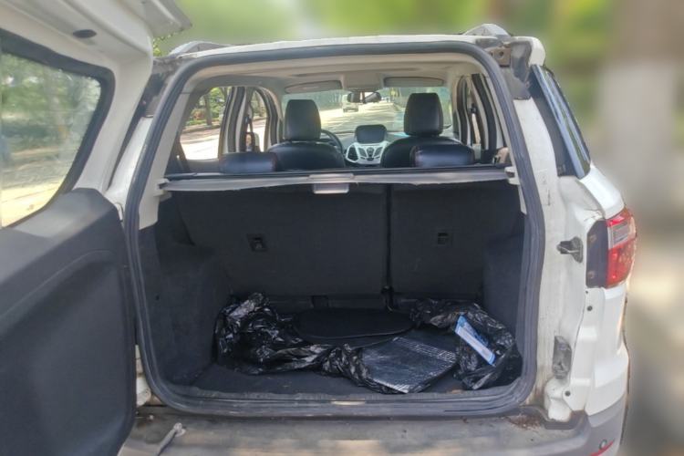 Used Ford EcoSport 2013 1.5L Automatic Prestige Model Trunk