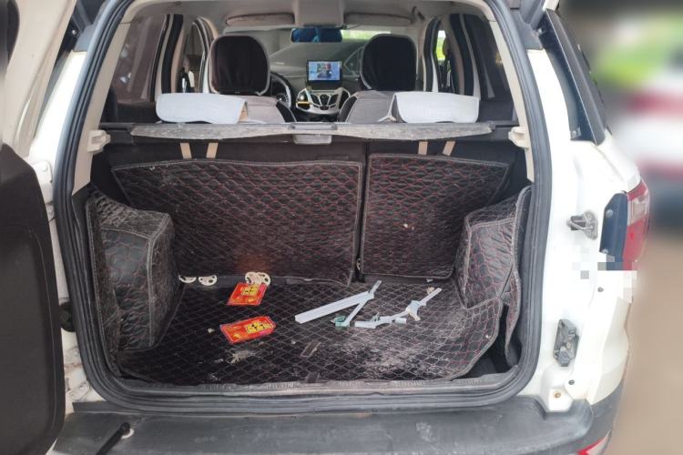 Used Ford EcoSport 2013 1.5L Automatic Fashion Model Trunk