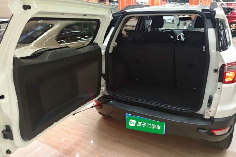 Used Ford EcoSport 2013 1.5L Automatic Fashion Model Trunk
