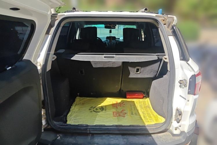 Used Ford EcoSport 2013 1.5L Manual Comfort Model Trunk