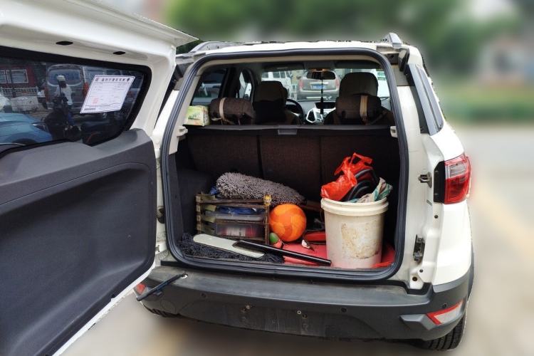 Used Ford EcoSport 2013 1.5L Automatic Fashion Model Trunk