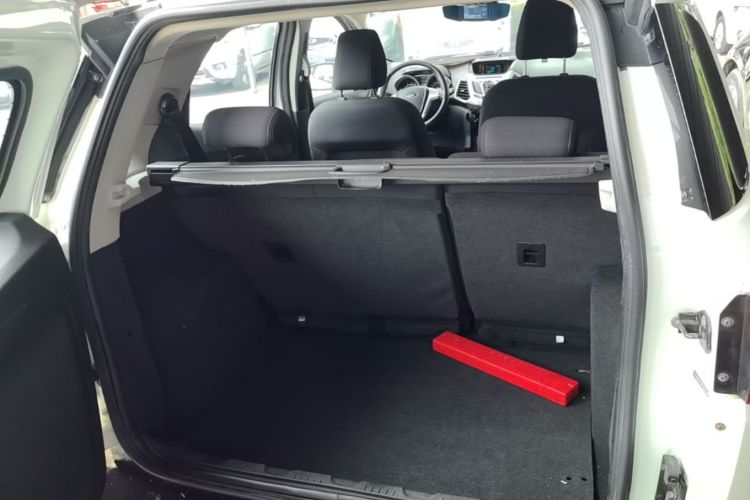 Used Ford EcoSport 2013 1.5L Automatic Prestige Model Trunk