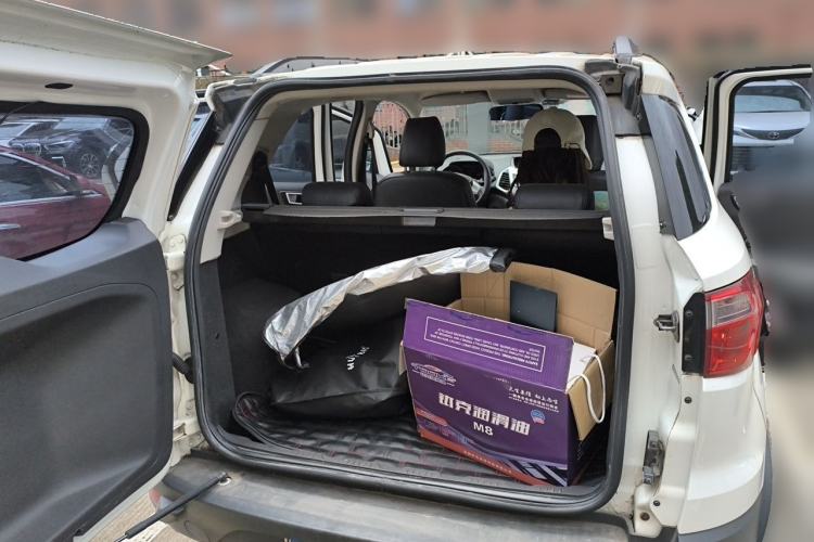 Used Ford EcoSport 2013 1.5L Automatic Fashion Model Trunk