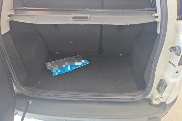 Used Ford EcoSport 2013 1.5L Automatic Fashion Model Trunk