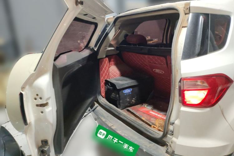 Used Ford EcoSport 2013 1.5L Automatic Fashion Model Trunk